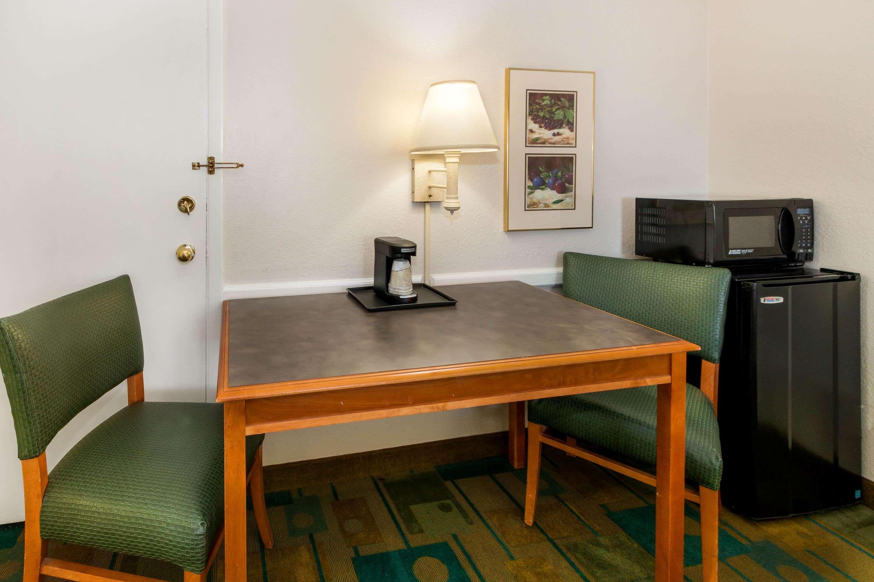 La Quinta Inn By Wyndham Albuquerque Northeast Bagian luar foto