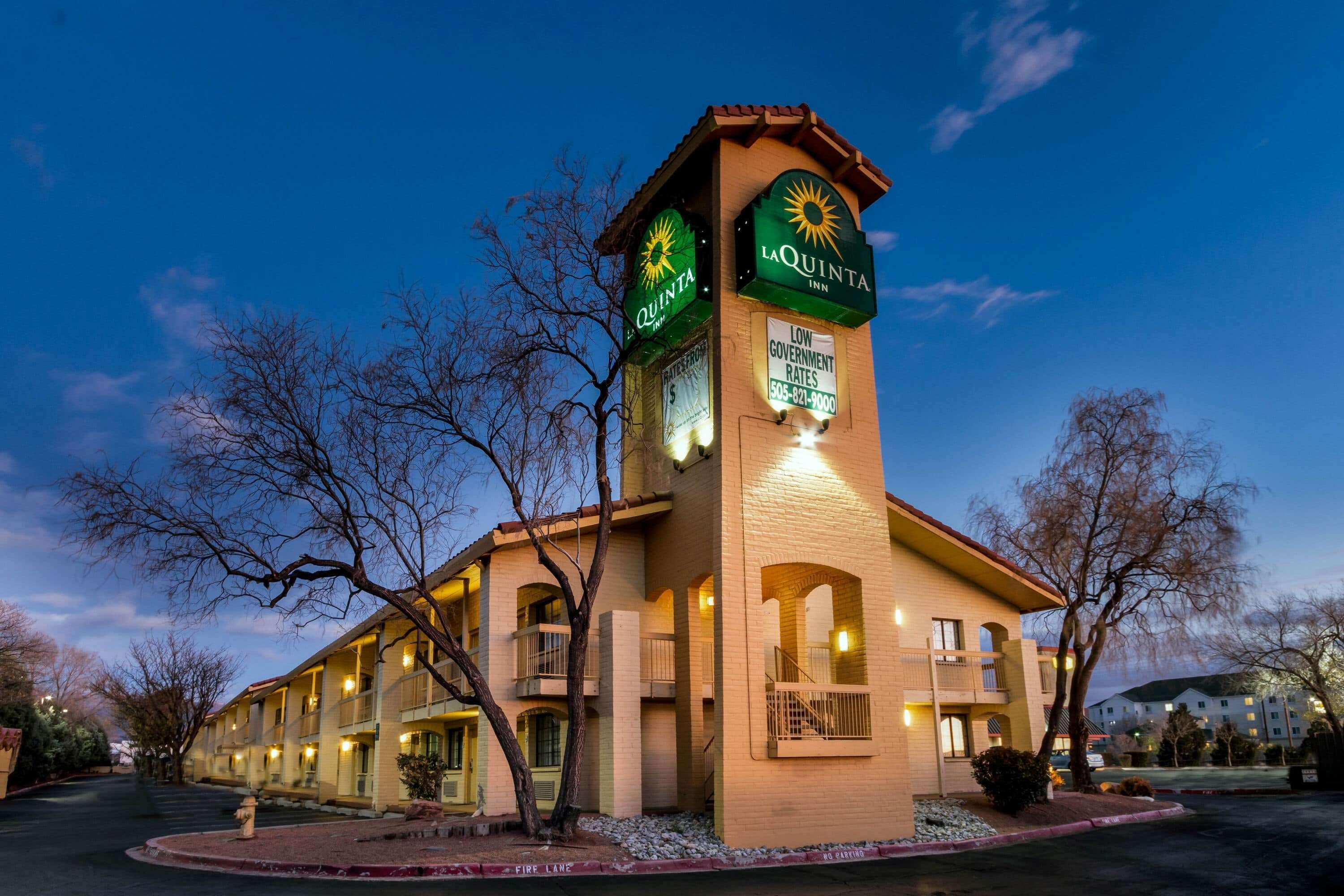 La Quinta Inn By Wyndham Albuquerque Northeast Bagian luar foto